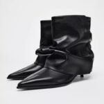 uright women's slouchy design booties